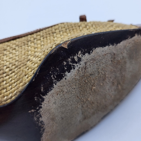 Stuart Weitzman tan basket weave reptile brown trim pump Size 7 - Picture 12 of 14